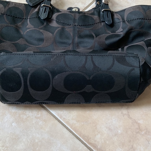 Coach Signature F16175 Black/Brown Sateen Bag & Matching Wrislet - Picture 15 of 16